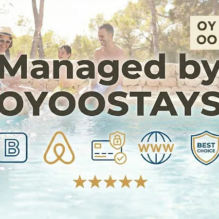 Beachfront Bliss Apt, With Heated Pool, By Oyoostays *